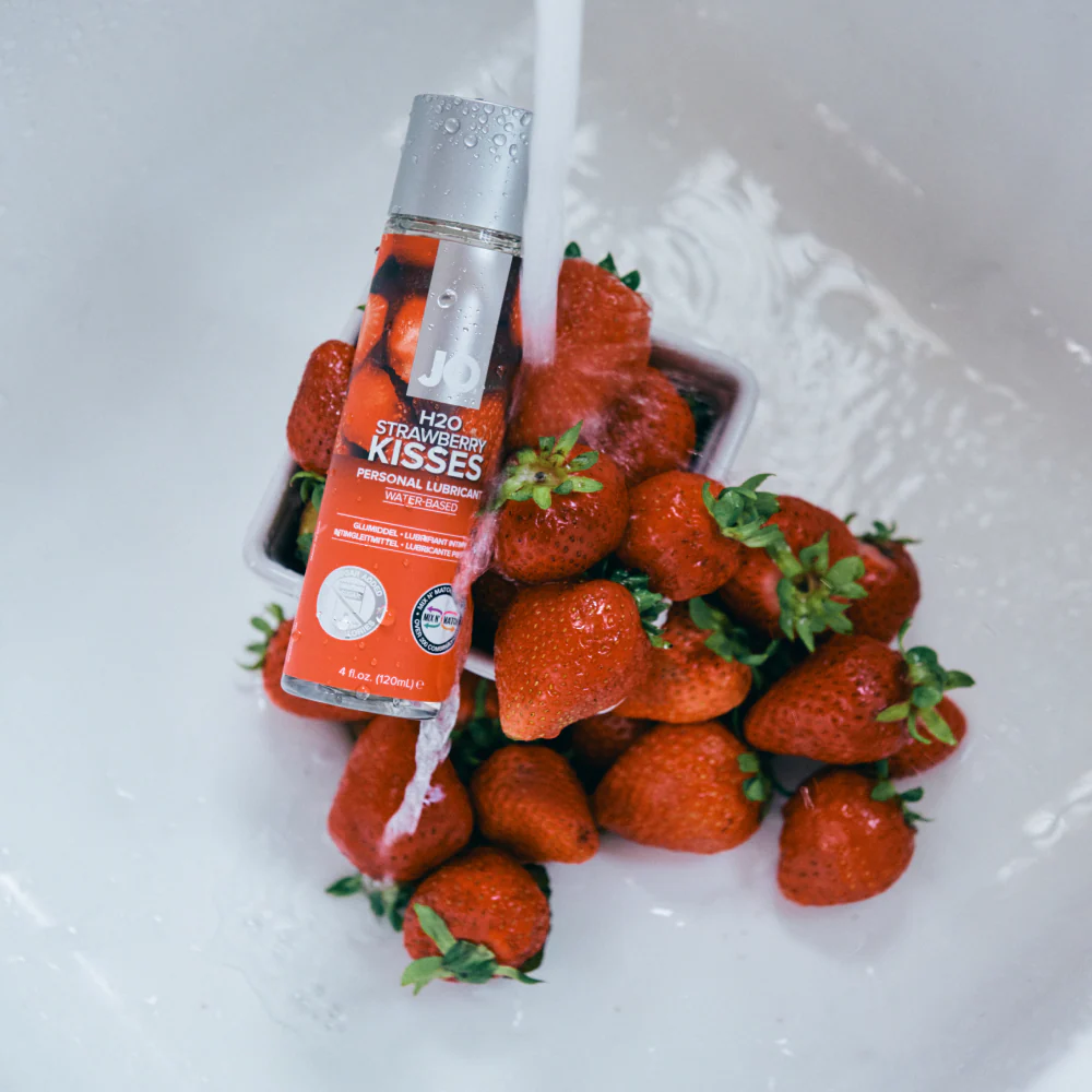H2O Strawberry Kisses Flavored Lubricant - Image 8